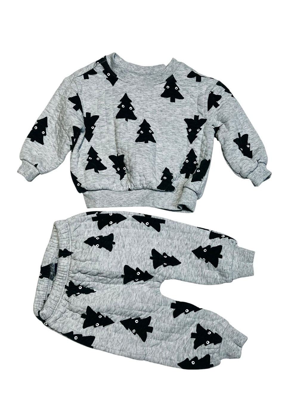 Old Navy Gray Kids Matching Set with Green Tree Print